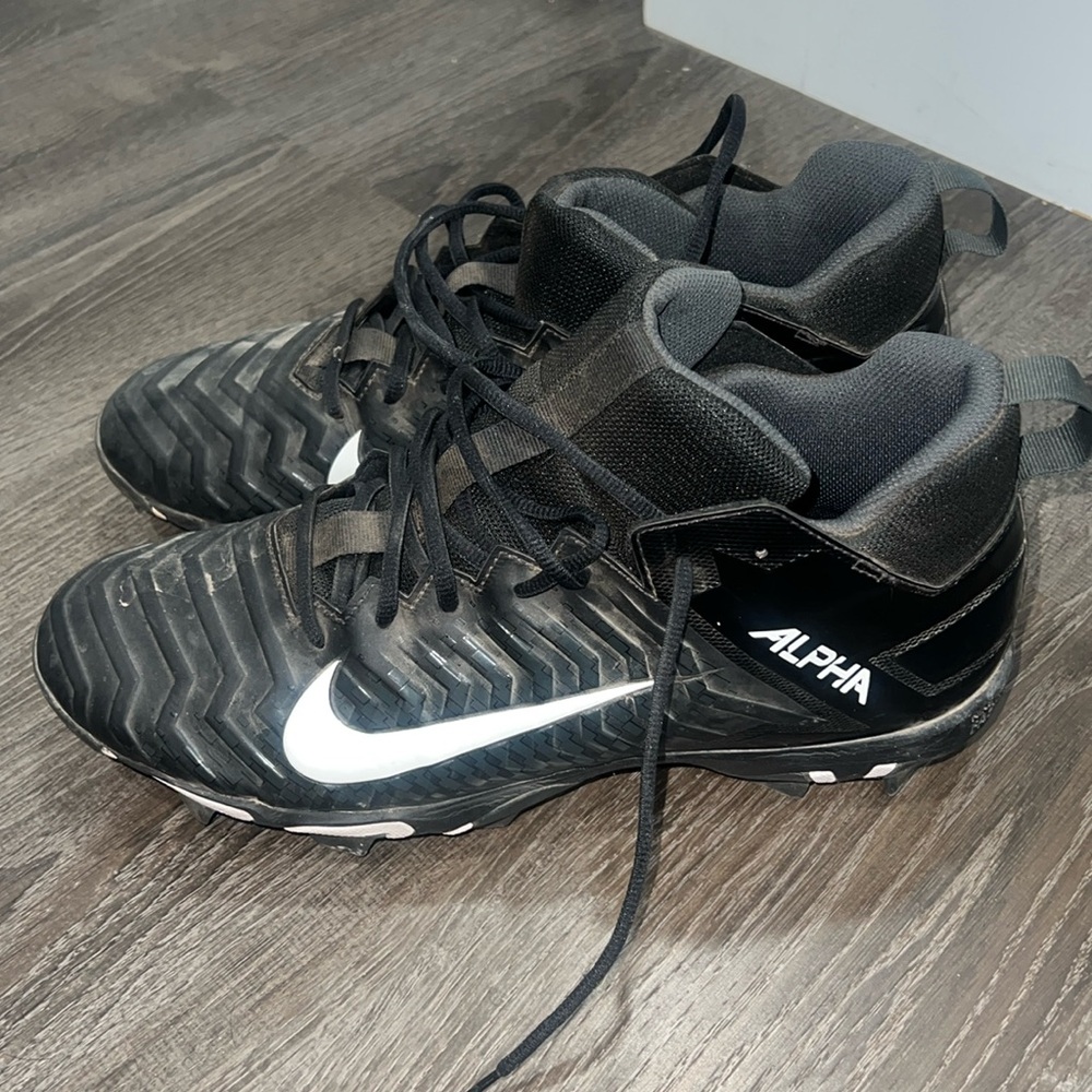 Nike Alpha Football Cleats Size 12W